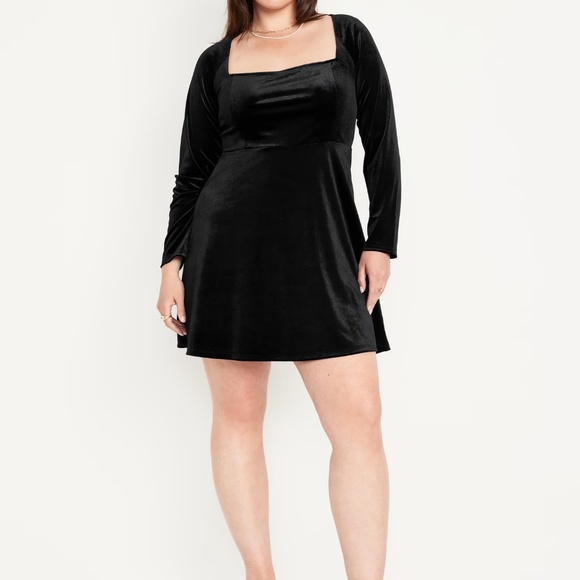 NWT Old Navy Fit & Flare Velvet Mini Dress Black XXL Long Sleeve Whimsigoth 90s - Picture 1 of 9